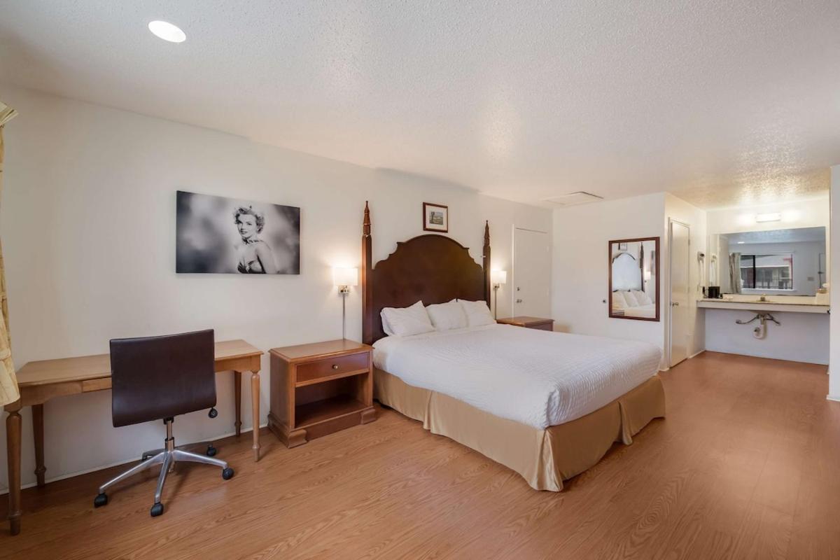 Americas Best Value Inn Lockhart Tx Esterno foto